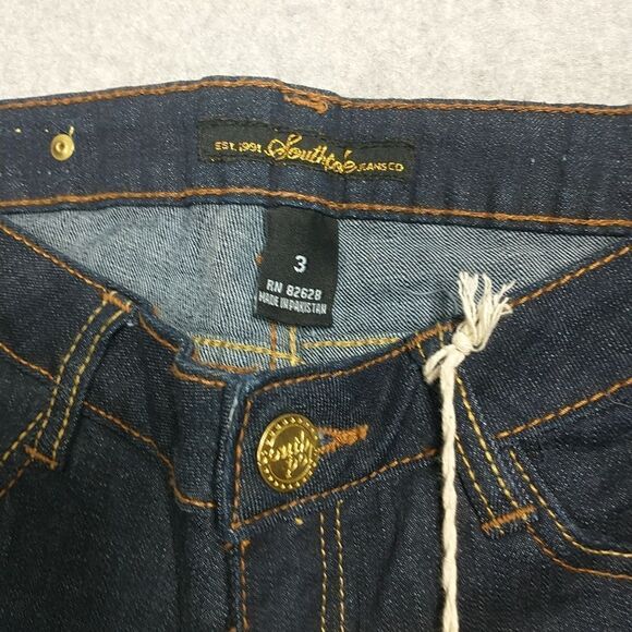 Southpole Jeans Women 3 Blue Denim Low Rise Bootcut FreeStyle Signature Fit NWT. - Picture 6 of 10